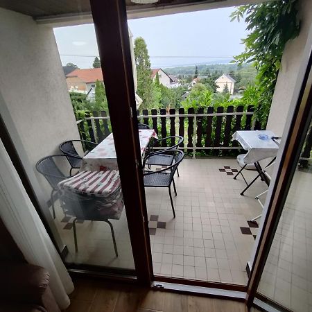 Bertalan Apartman Vonyarcvashegy Buitenkant foto