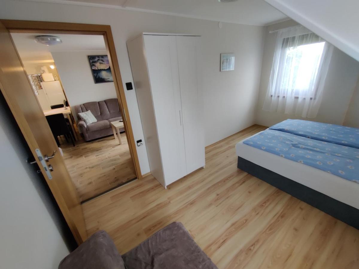 Bertalan Apartman Vonyarcvashegy Buitenkant foto
